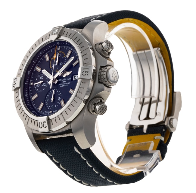 Breitling Avenger Chronograph 45 A13317 Image 2